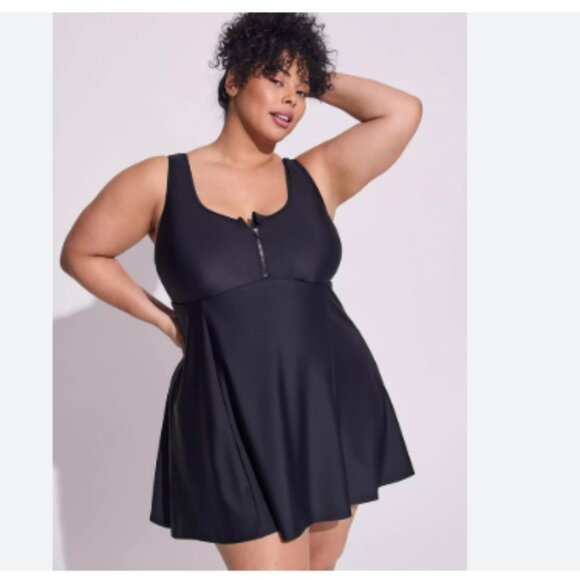 NWT Torrid Wireless Long Zip Front One Piece Swim Dress Pockets ShortsUPF